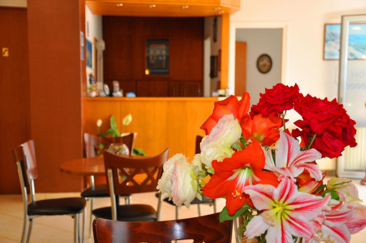 Nora Hotel Sitia  Exterior photo